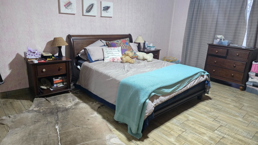 4 Bedroom Property for Sale in Universitas Ridge Free State